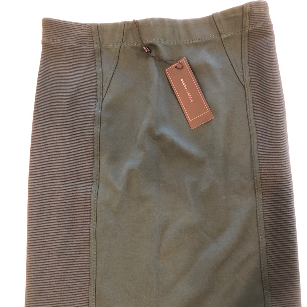 BCBG Max Azria forest green skirt in size M